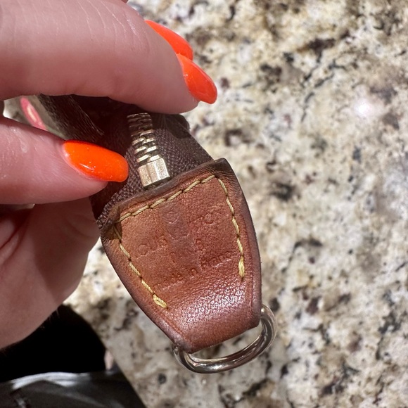 Takashi Murakami Louis Vuitton Pochette - Picture 7 of 9